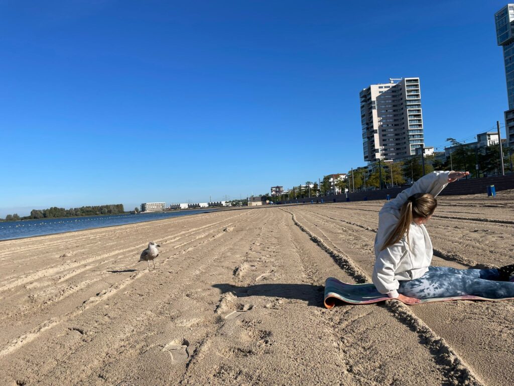POP Pilates op het strand